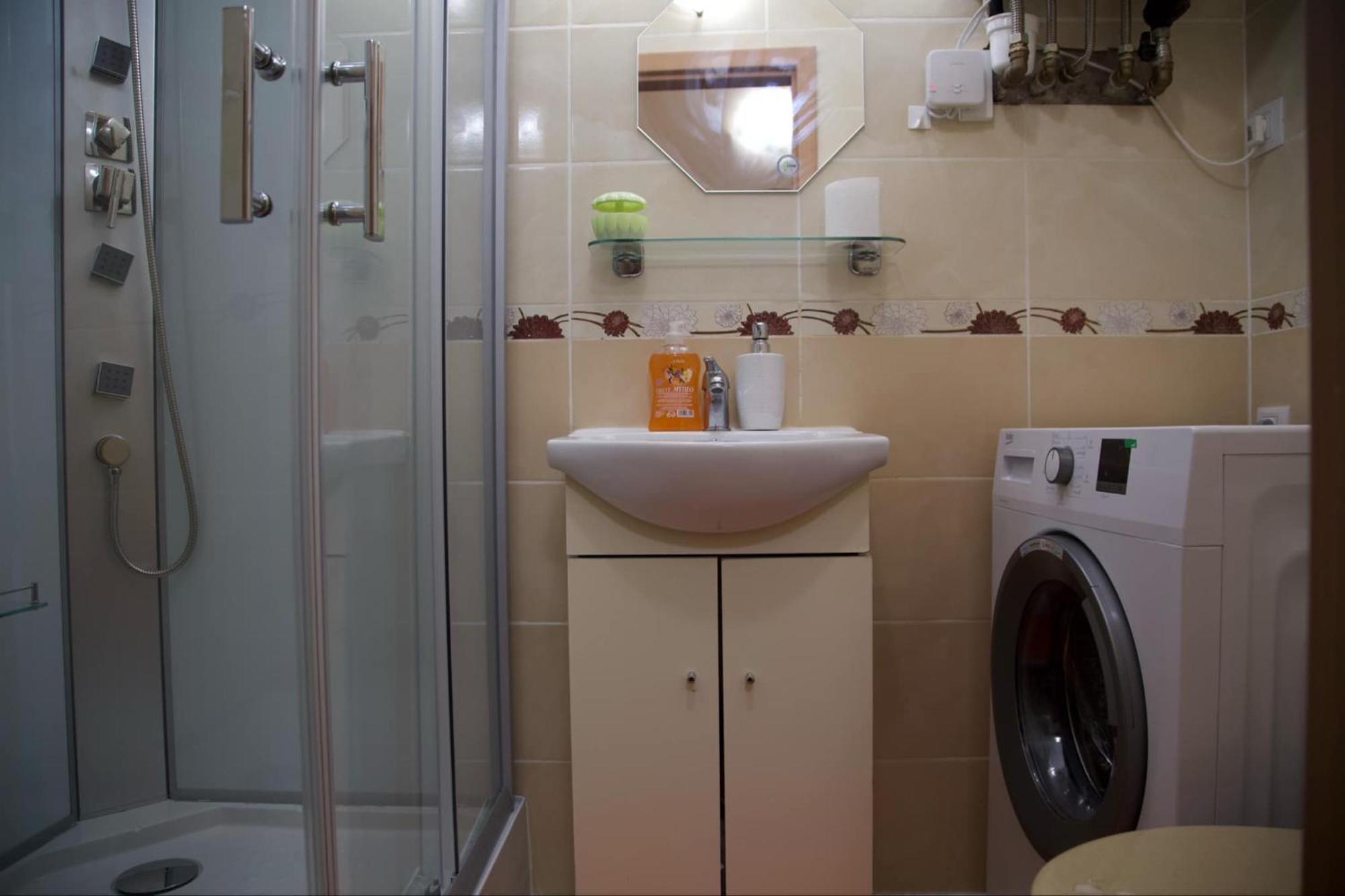 Family Apartment Kv Karlovy Vary Bagian luar foto